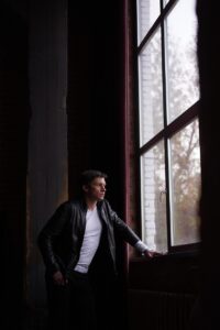 靴の臭いを消す方法はどれが効果的？